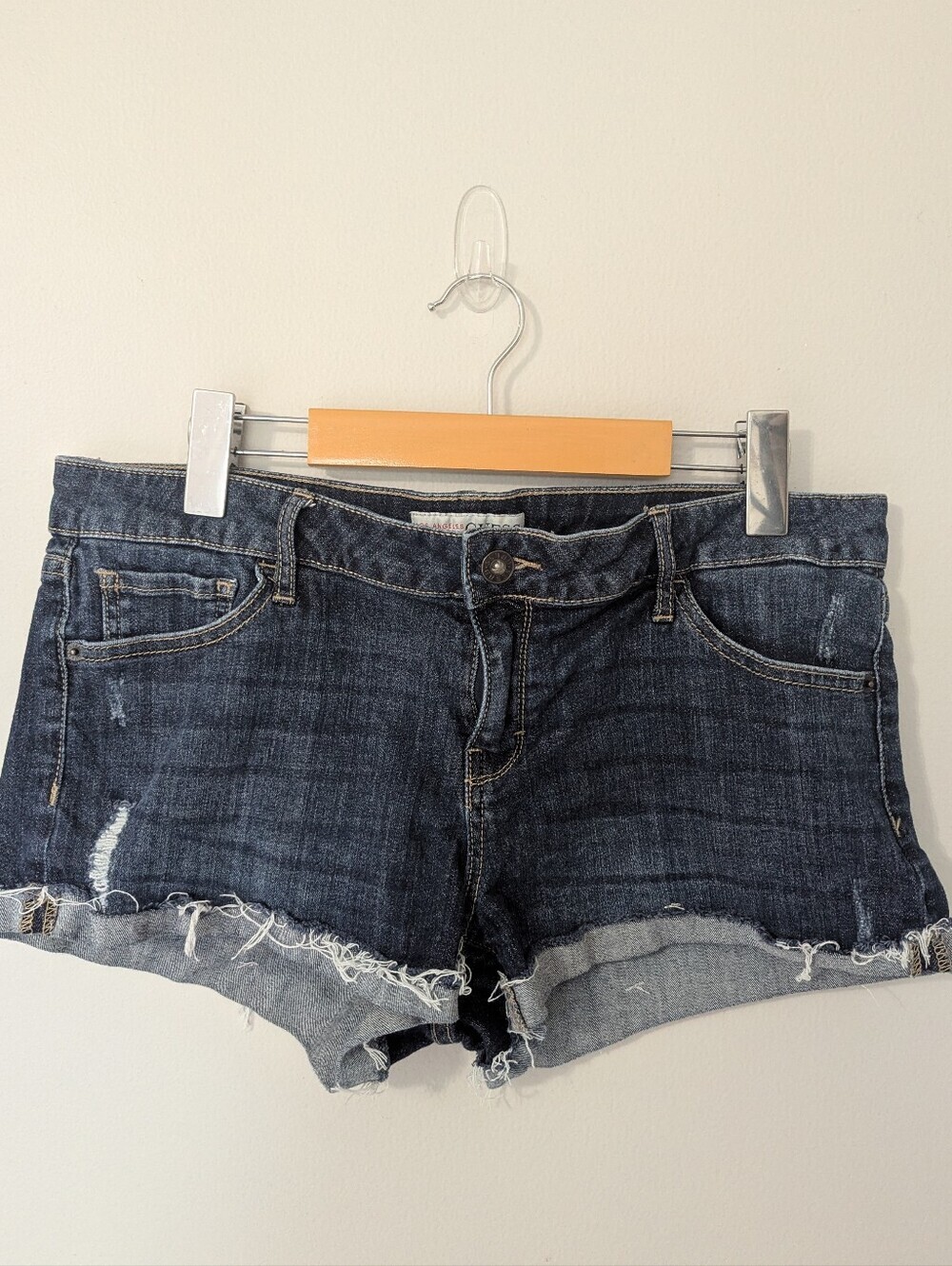 Guess Women's Dark Wash Frayed Hem Denim Shorts Size US 31